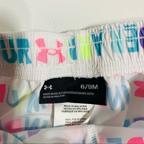 Under Armour cute baby girls 6-9M shorts - Picture 2 of 2